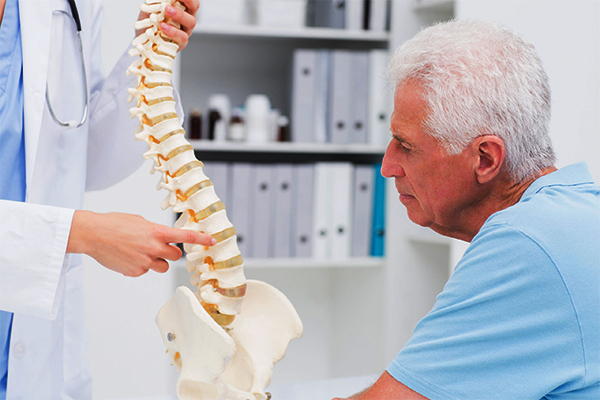 7 signs of osteoporosis